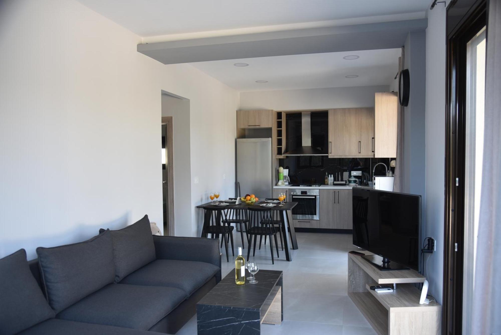 Pirgos Deluxe Apartment - Private Parking Kíssamos Zewnętrze zdjęcie