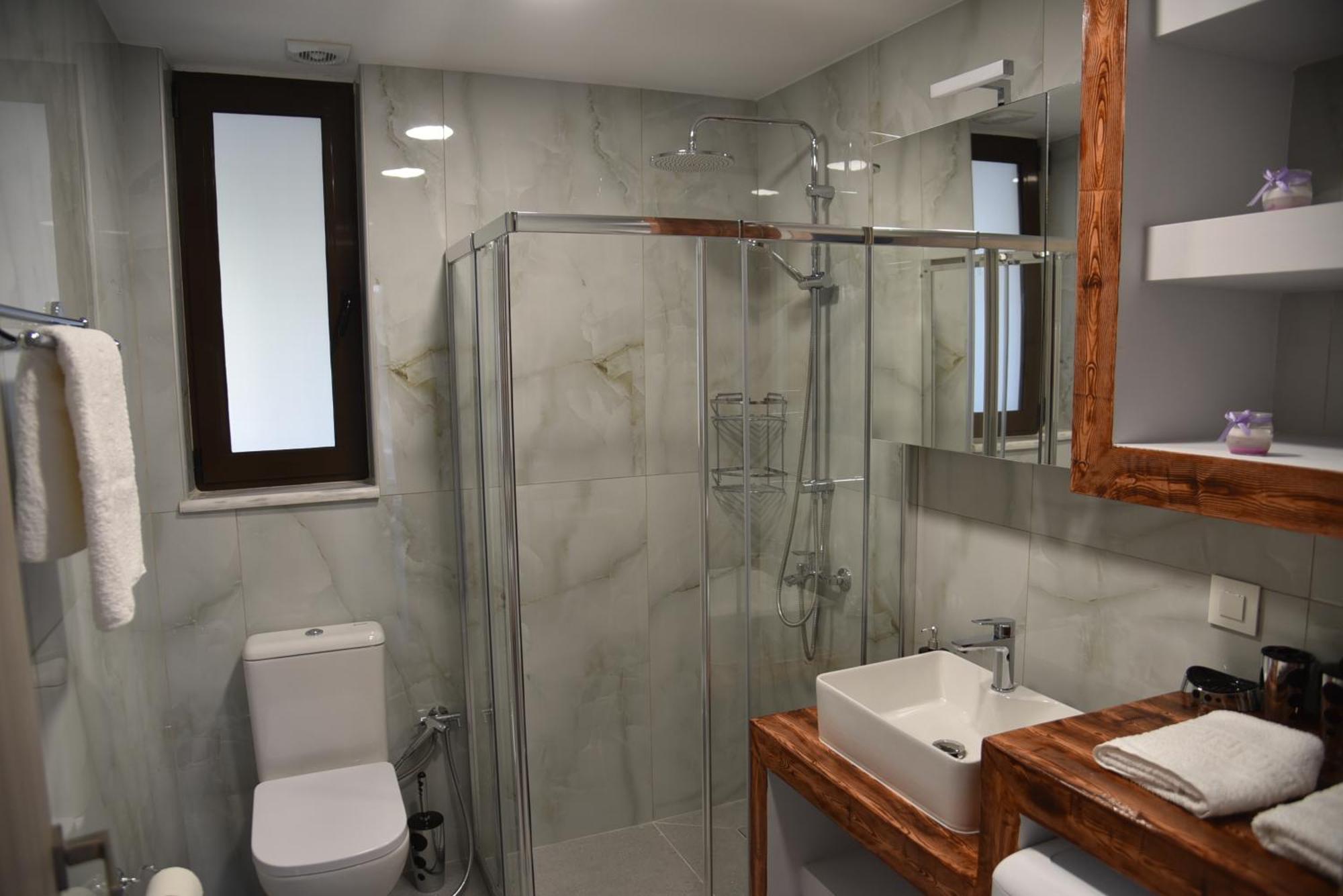 Pirgos Deluxe Apartment - Private Parking Kíssamos Zewnętrze zdjęcie