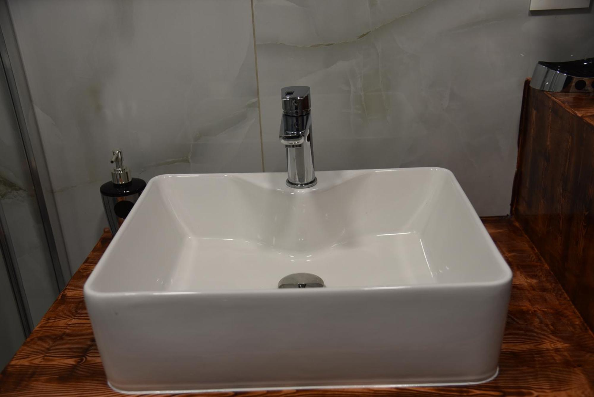 Pirgos Deluxe Apartment - Private Parking Kíssamos Zewnętrze zdjęcie