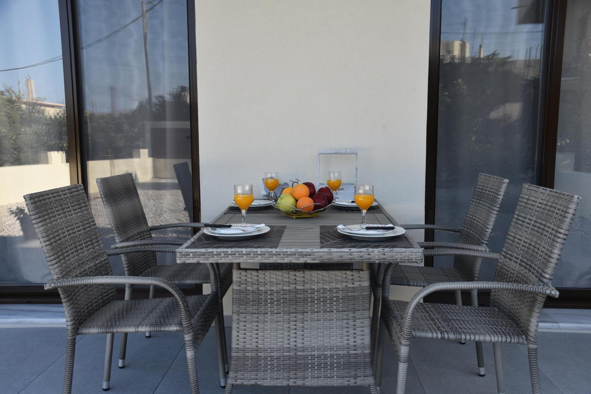 Pirgos Deluxe Apartment - Private Parking Kíssamos Zewnętrze zdjęcie