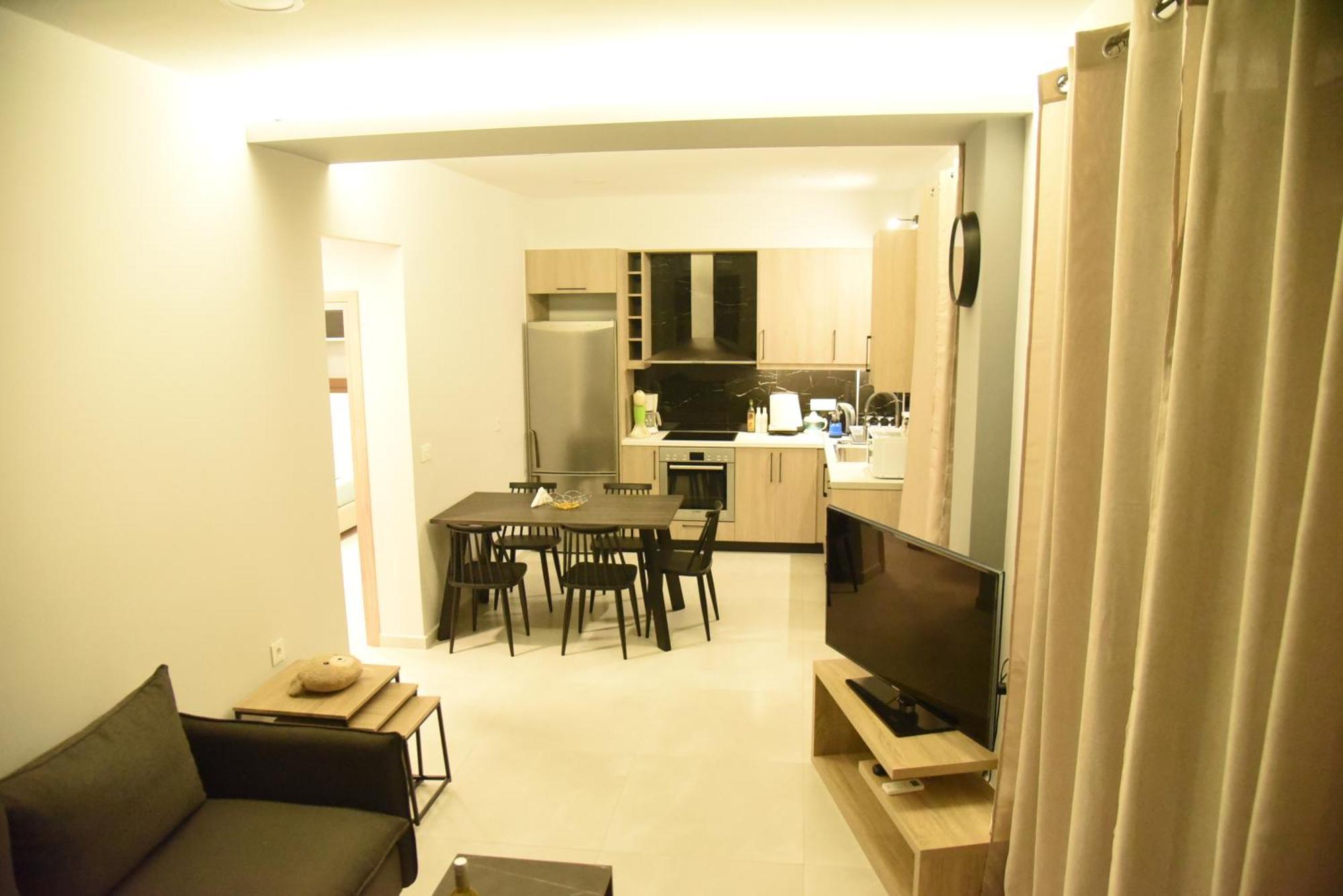 Pirgos Deluxe Apartment - Private Parking Kíssamos Zewnętrze zdjęcie