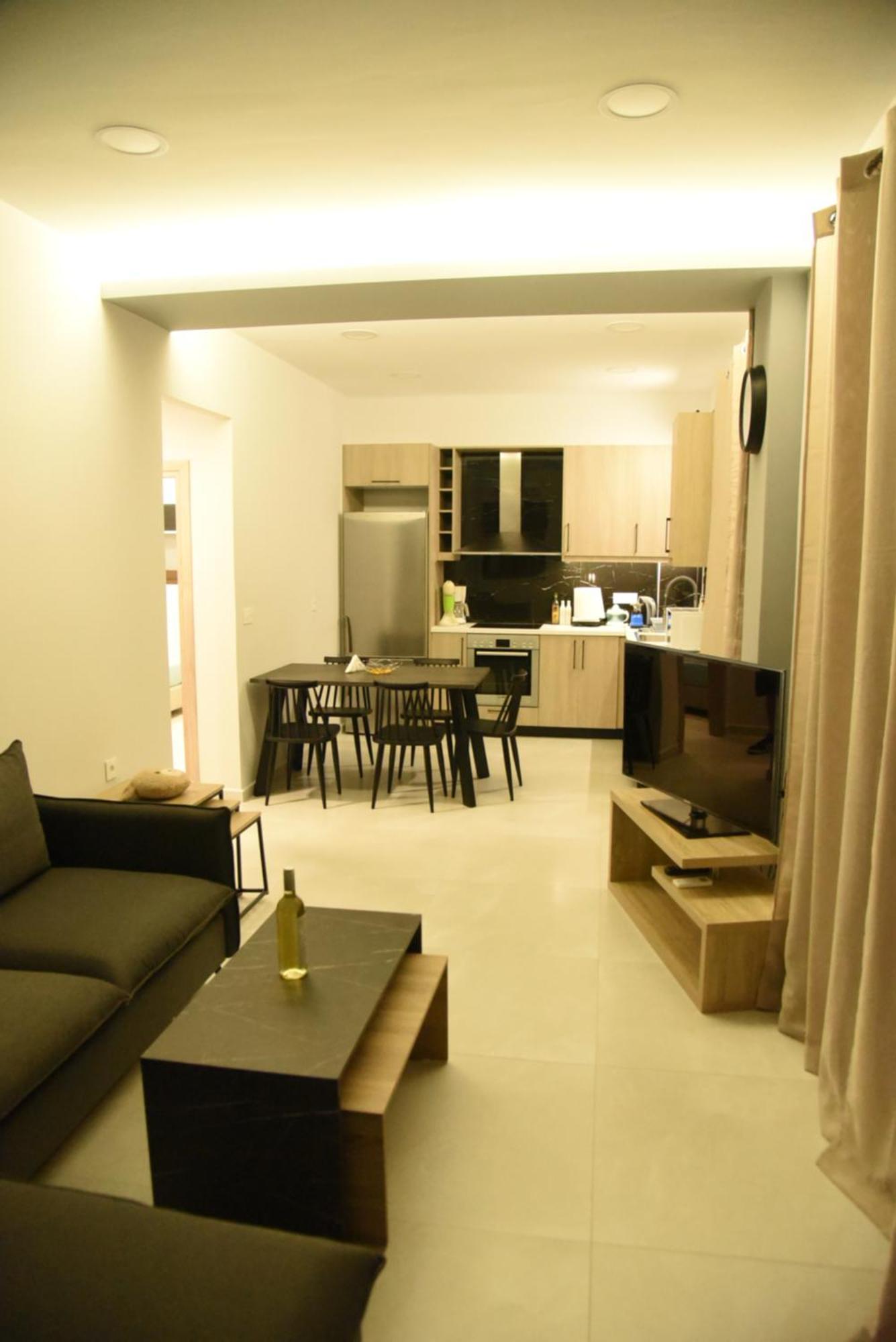 Pirgos Deluxe Apartment - Private Parking Kíssamos Zewnętrze zdjęcie