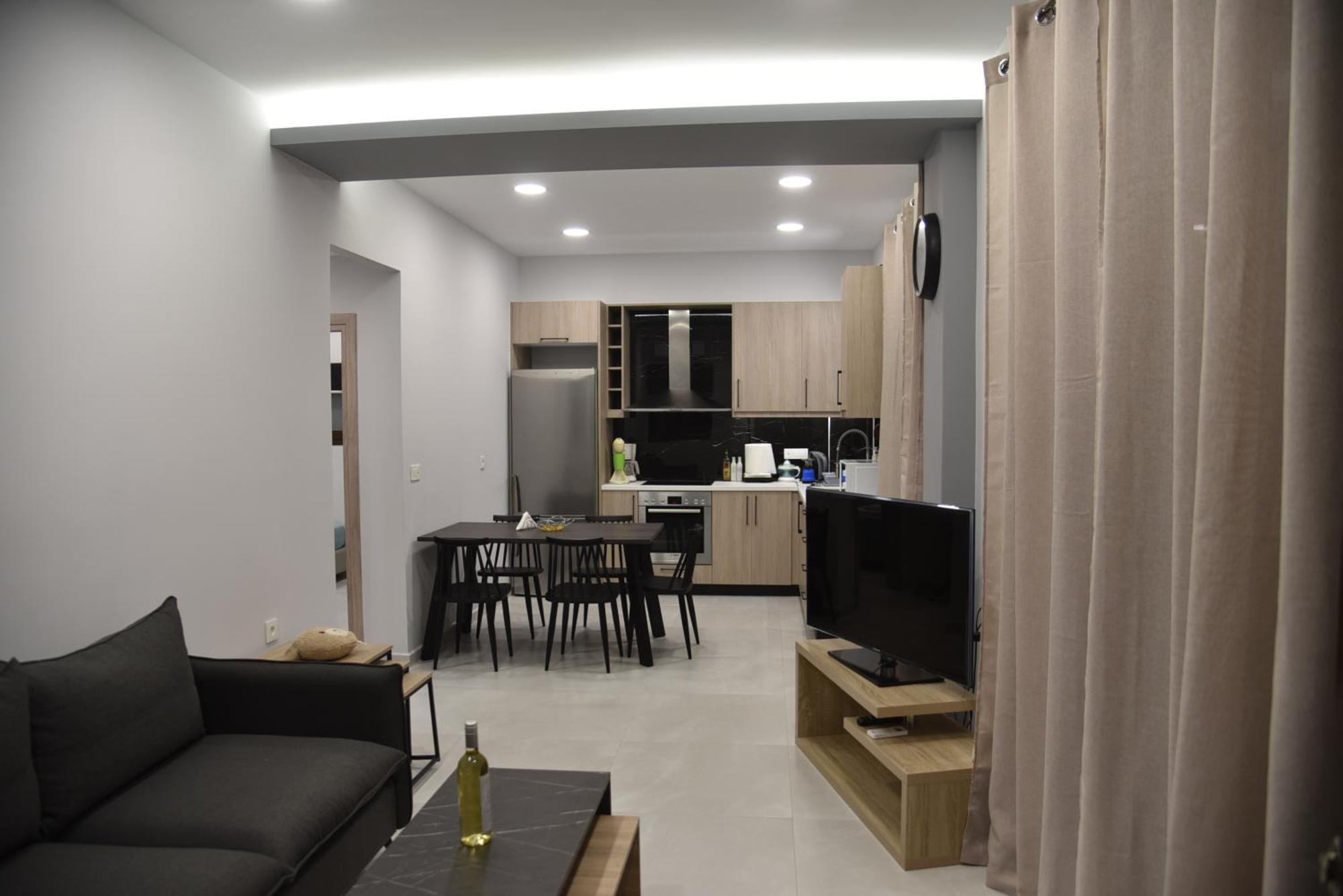 Pirgos Deluxe Apartment - Private Parking Kíssamos Zewnętrze zdjęcie